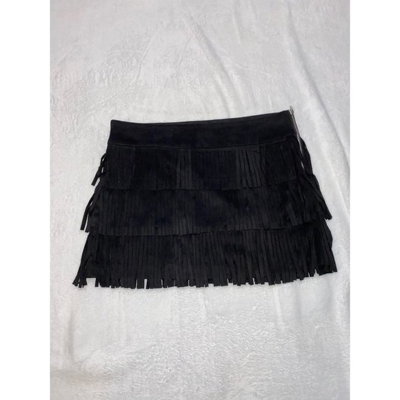 2b Bebe Suede Like Fringe Mini Skirt Size Small - Picture 5 of 10